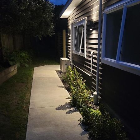 Sleepout Hideaway Apartment Rotorua Exterior foto